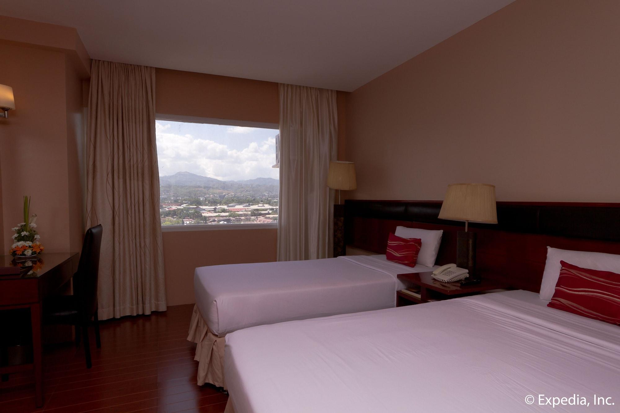 Allure Hotel & Suites Cebu Exterior photo