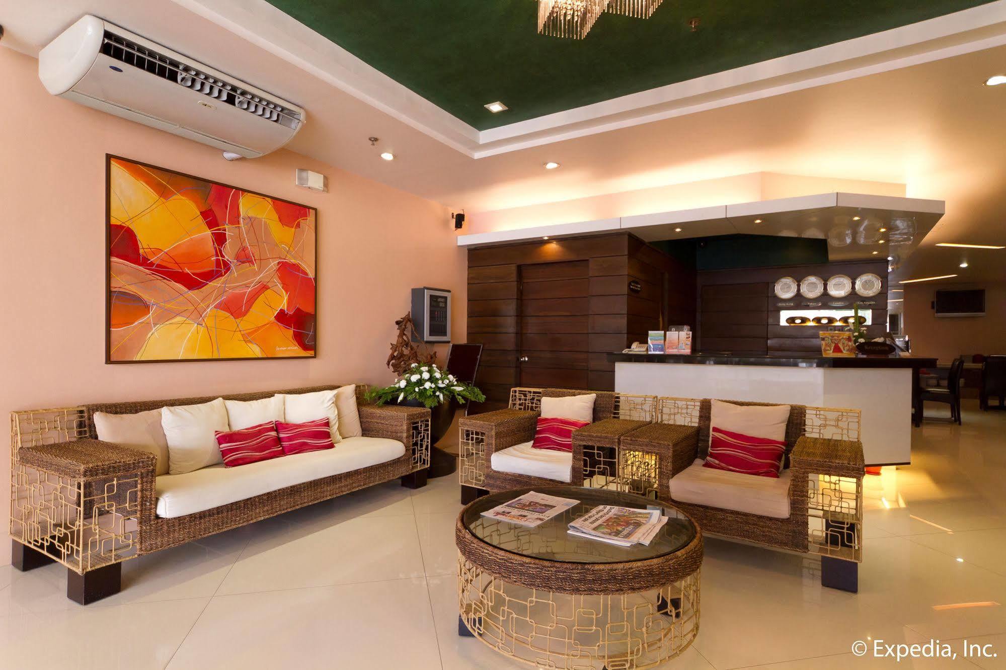 Allure Hotel & Suites Cebu Exterior photo