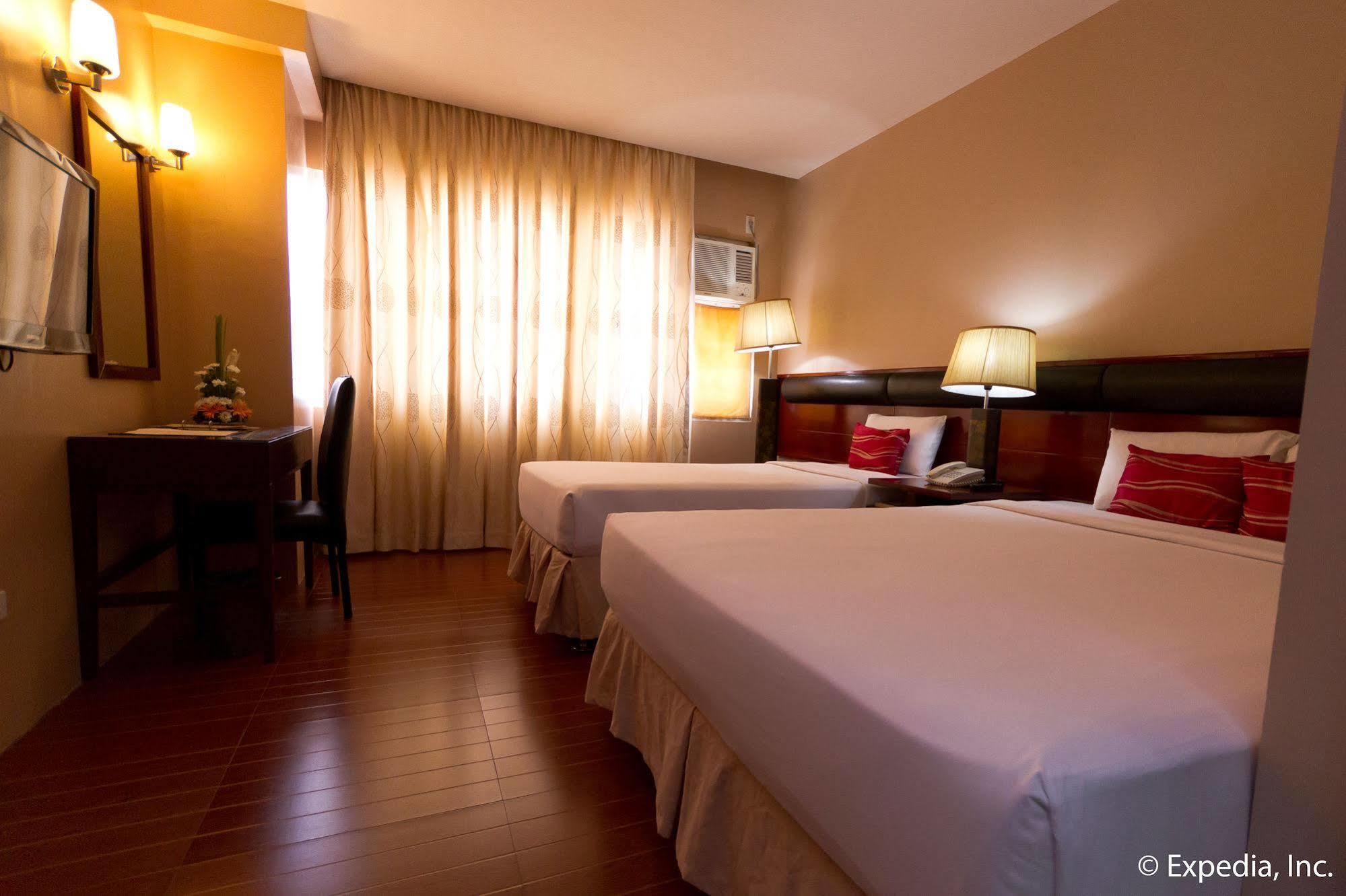 Allure Hotel & Suites Cebu Exterior photo