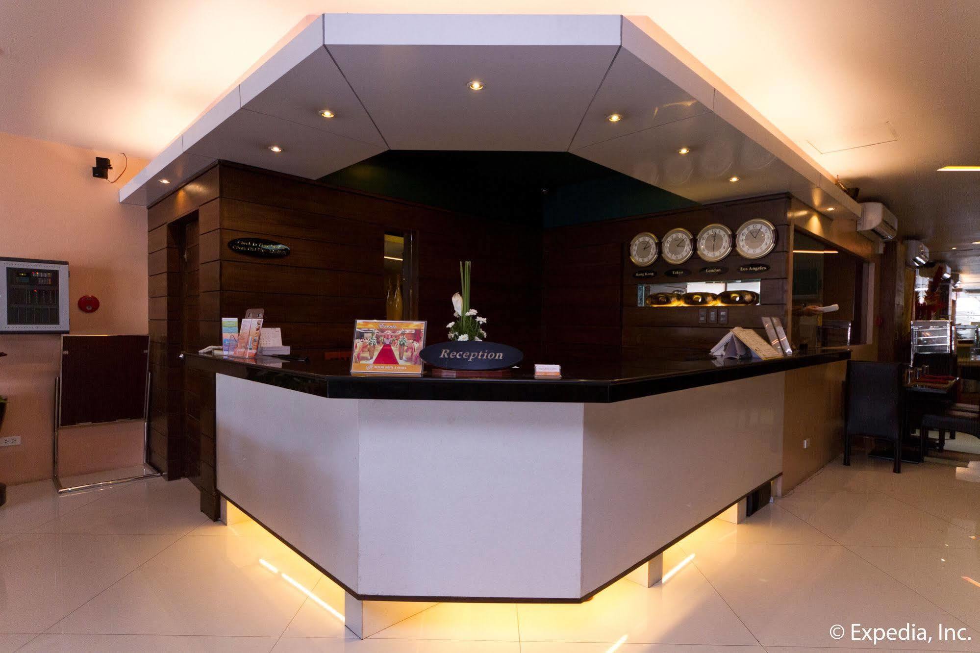 Allure Hotel & Suites Cebu Exterior photo