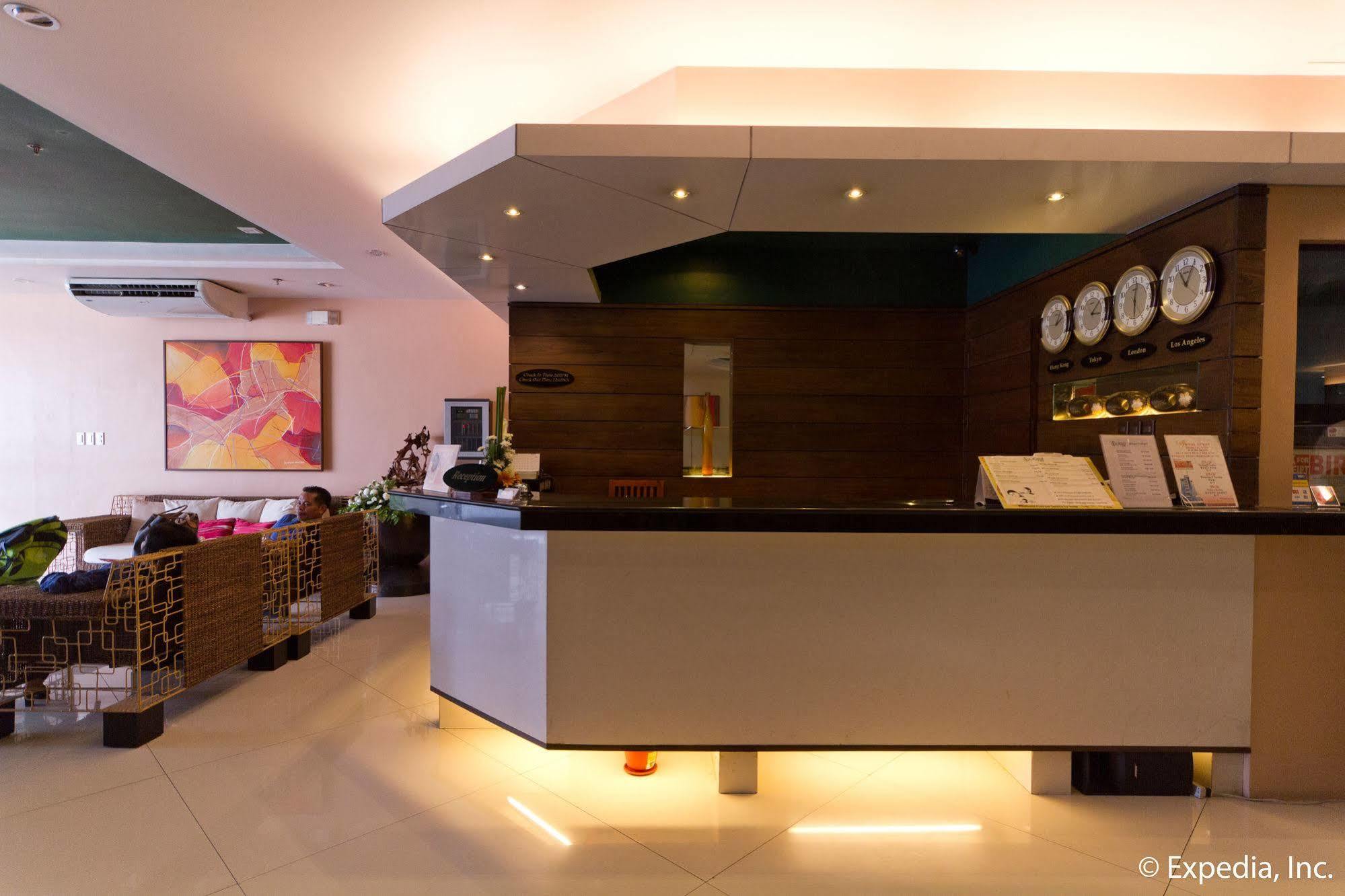 Allure Hotel & Suites Cebu Exterior photo