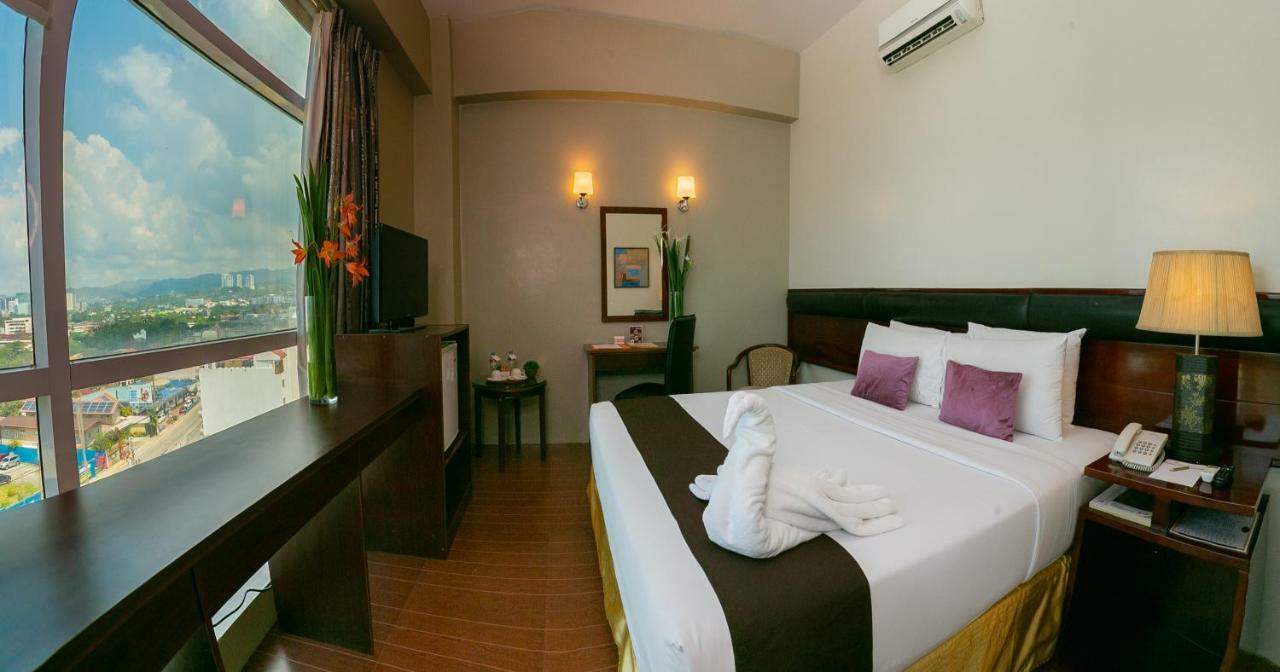 Allure Hotel & Suites Cebu Exterior photo